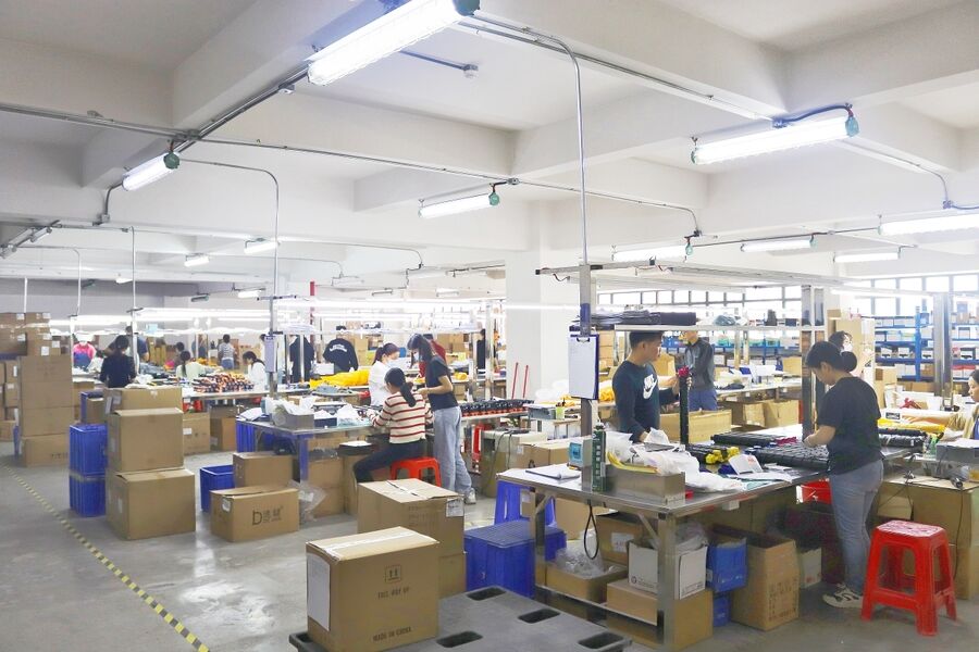HONHAI TECHNOLOGY LIMITED lini produksi pabrikan